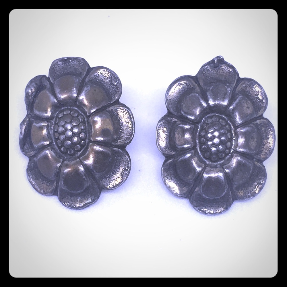 Very old silver flower twist back earrings